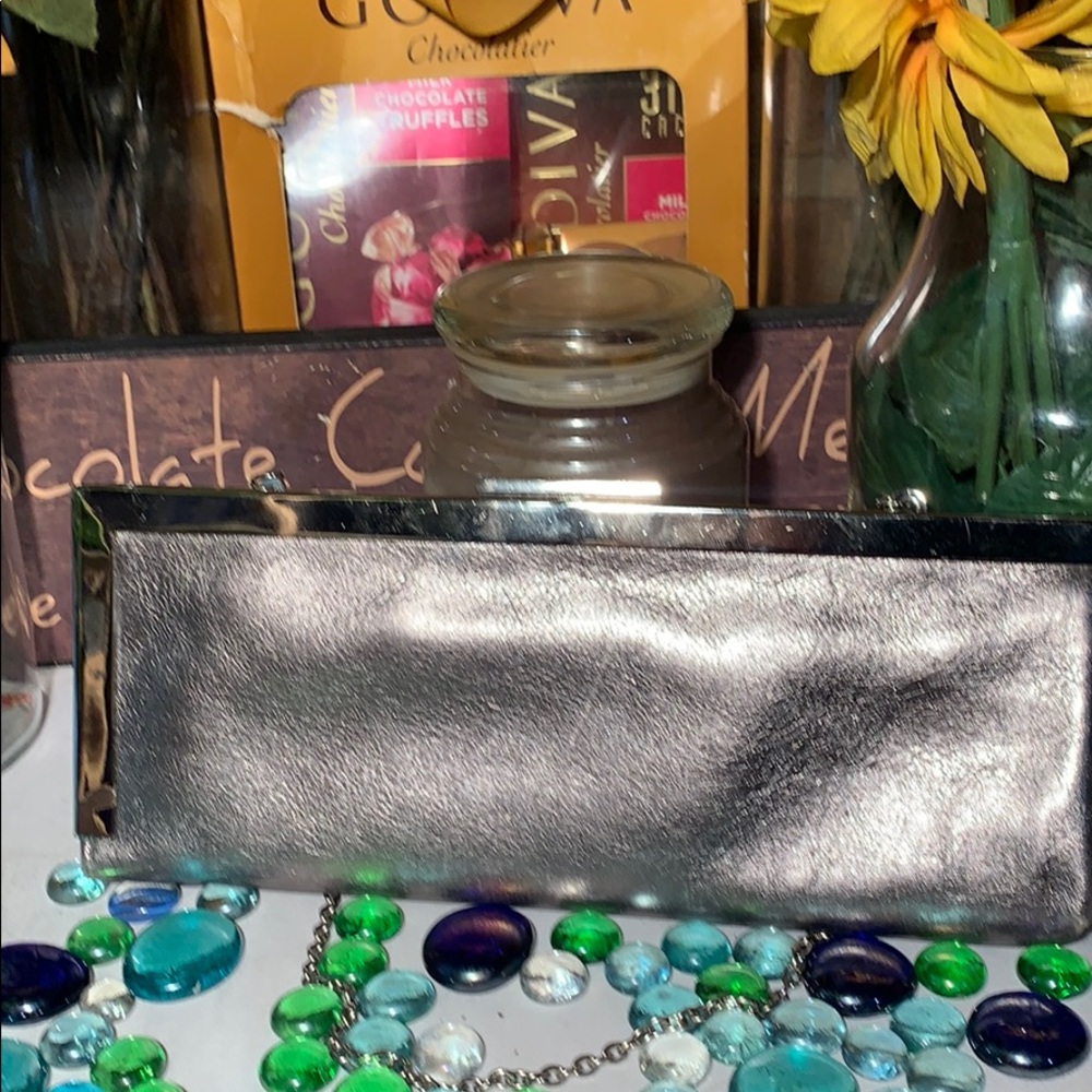 Calvin Klein Elegant Clutch Bag - Picture 5 of 8